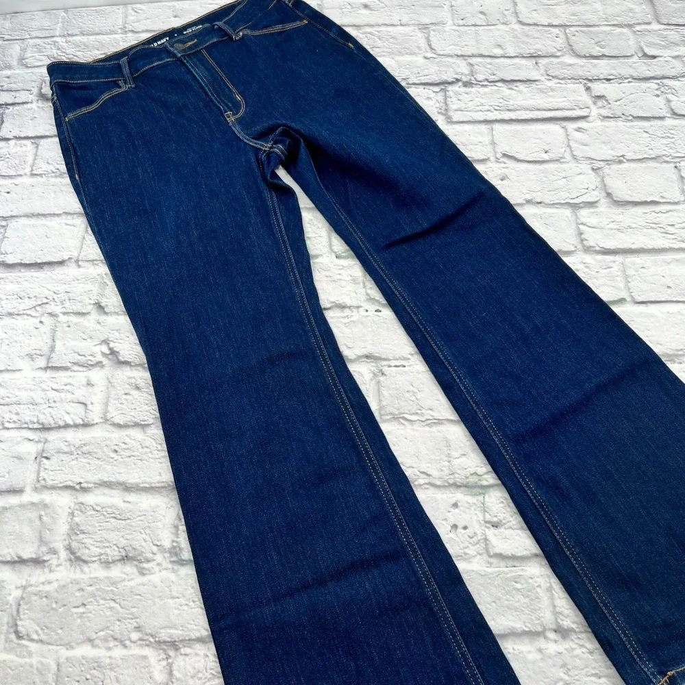 Old Navy Womens High Rise Wow Flare Jeans Dark Wash Blue Size 6 Denim Pants